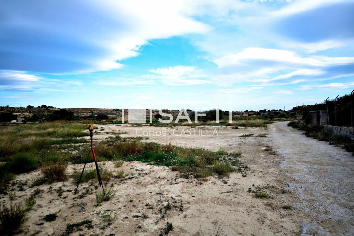 Terreno en venta en San Vicente del Raspeig, Alicante photo 3