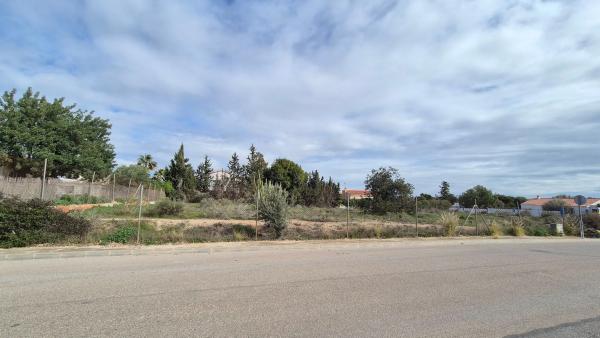 Terreno en calle Limoneros, 7 thumbnail 1