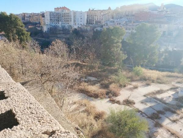Terreno en calle Sant Sebastià thumbnail 2