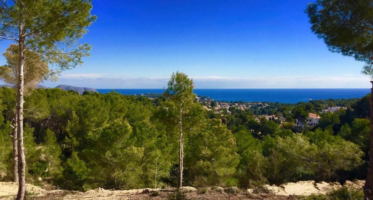 Terreno en venta en Benissa, Alicante photo 2