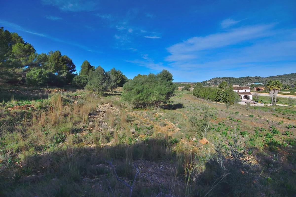 Terreno en venta en Benissa, Alicante photo 3