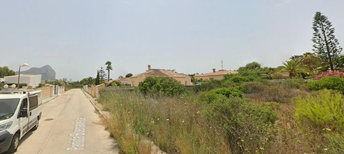 Terreno en venta en Calpe, Alicante photo 1
