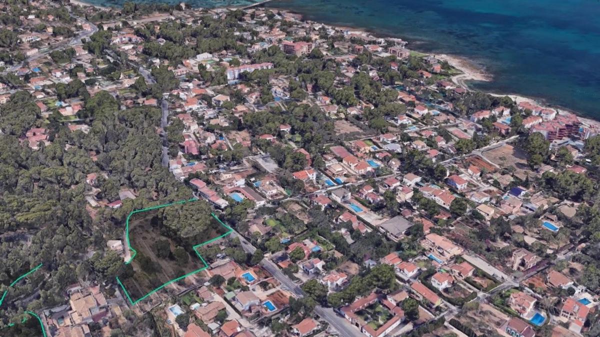 Terreno en venta en Denia, Alicante photo 3