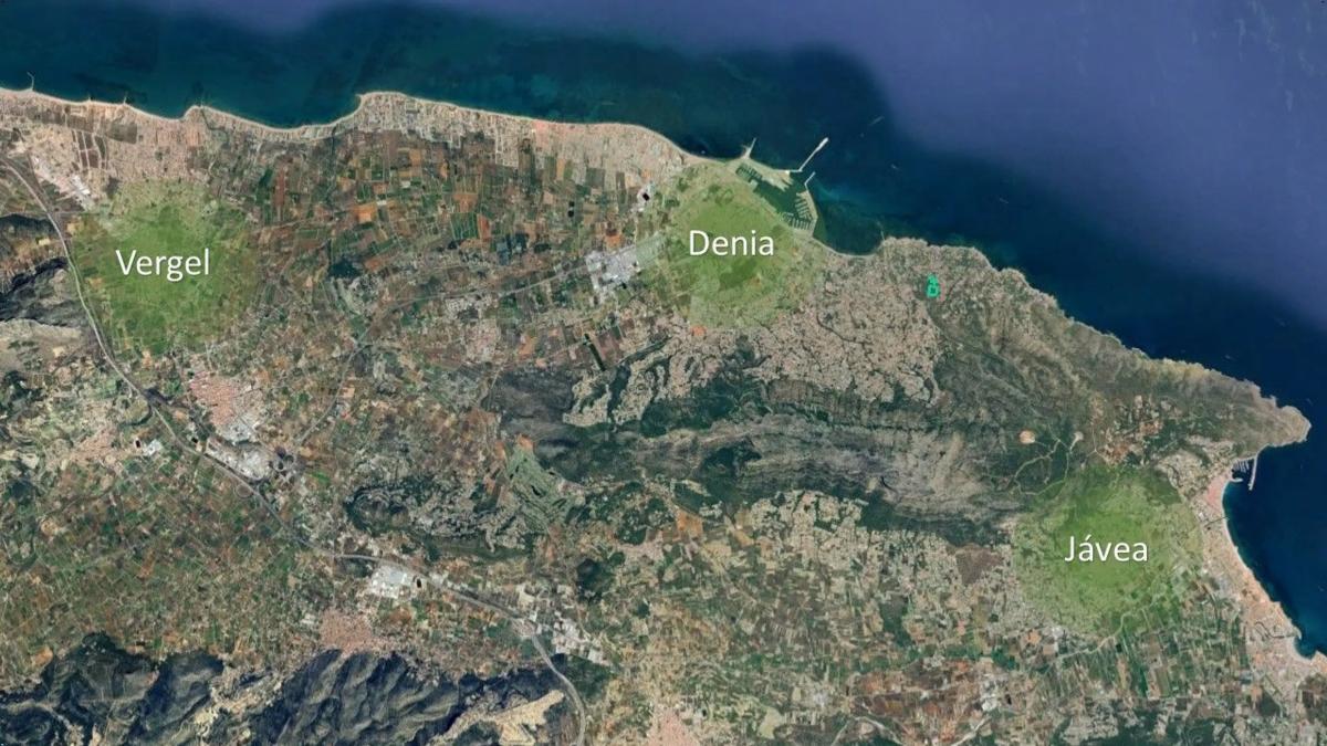 Terreno en venta en Denia, Alicante photo 5