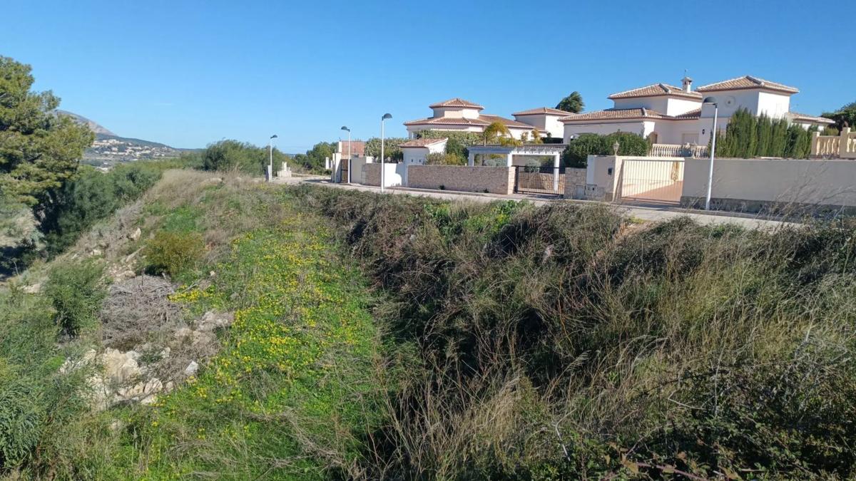 Terreno en venta en Moraira, Alicante photo 1