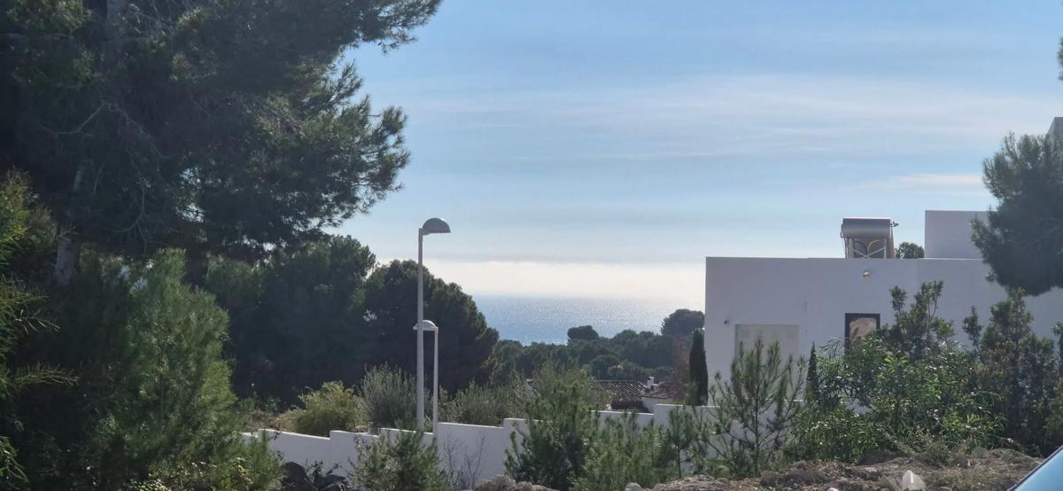 Terreno en venta en Moraira, Alicante photo 2