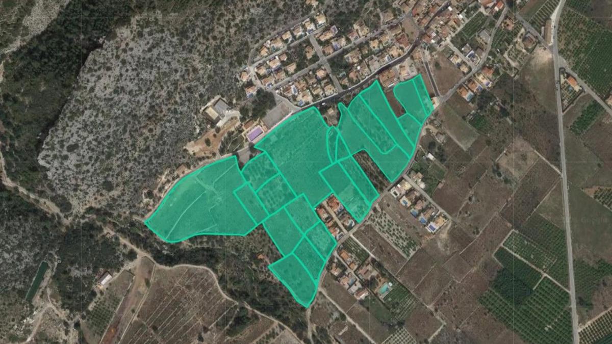 Terreno en venta en Tormos, Alicante photo 1