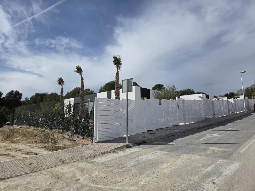 Terreno en venta en Alfaz del Pi, Alicante photo 5