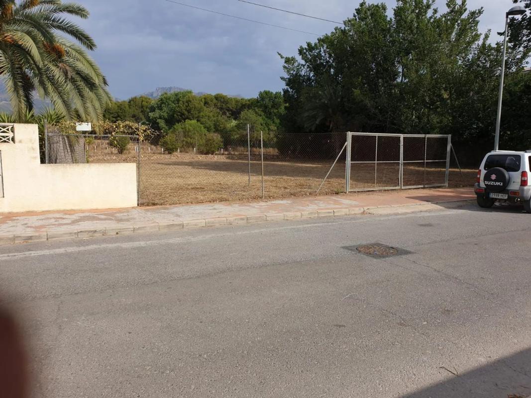 Terreno en venta en Alfaz del Pi, Alicante photo 2