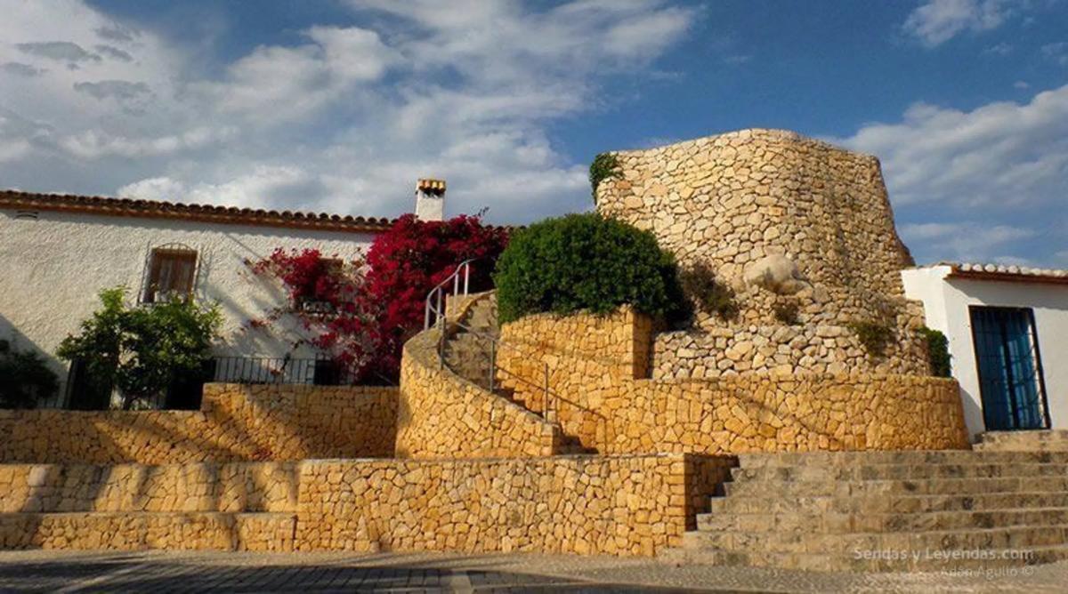 Terreno en venta en Altea, Alicante photo 2