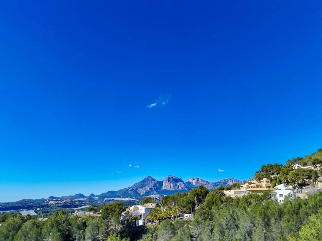 Działka na sprzedaż w Callosa d'En Sarria, Alicante photo 4