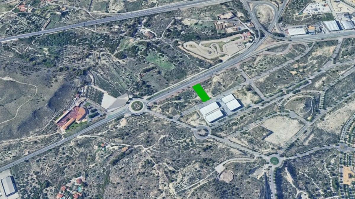 Terreno en venta en La Villajoyosa / Vila Joiosa, Alicante photo 3