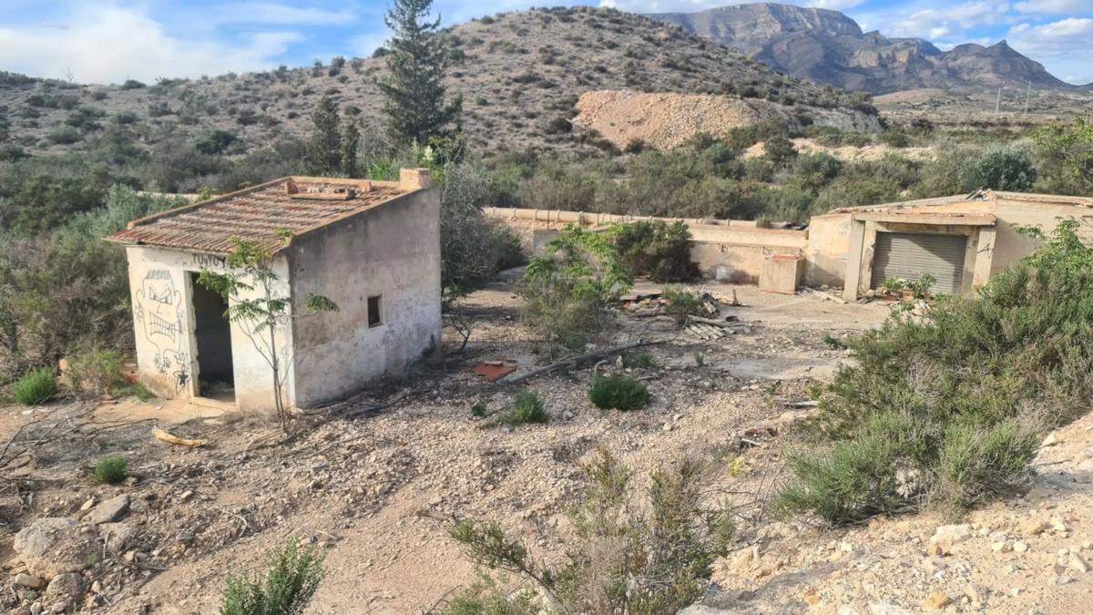Terreno en venta en Monforte del Cid, Alicante photo 2