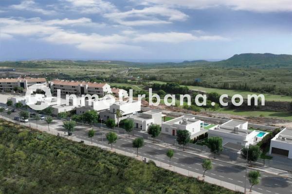 Terreno en avenida del Mediterráneo photo 1
