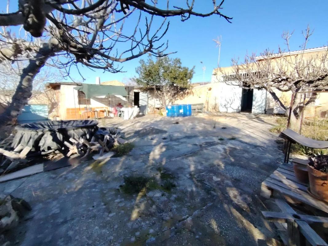 Terreno en venta en Hondón de las Nieves, Alicante photo 4