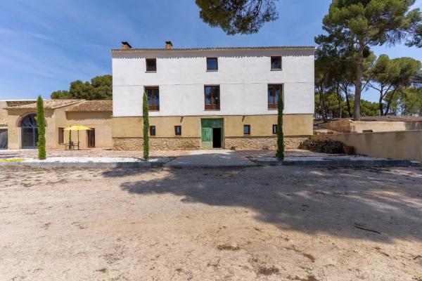 Chalet independiente en venta en L'Alfàs de Torro s/n, Castalla
thumbnail 2