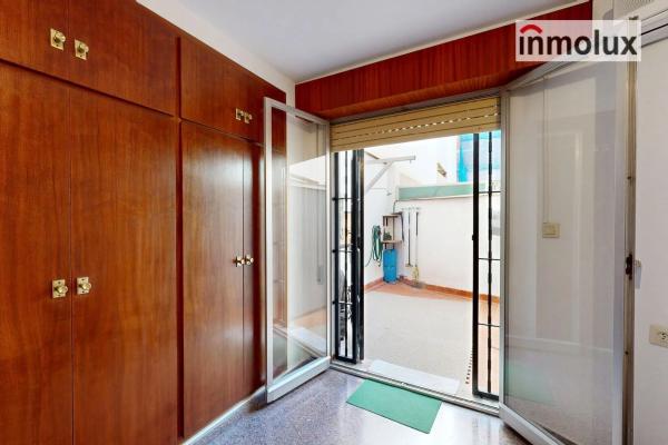 Venta de piso en Calle Pintor Murillo, Alicante / Alacant
thumbnail 2