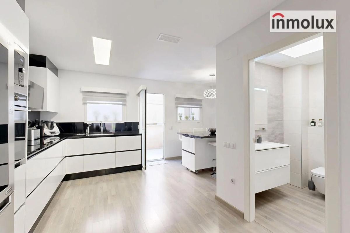 Sale of townhouse in Calle Soprano Ainhoa Arteta , Aspe photo 3