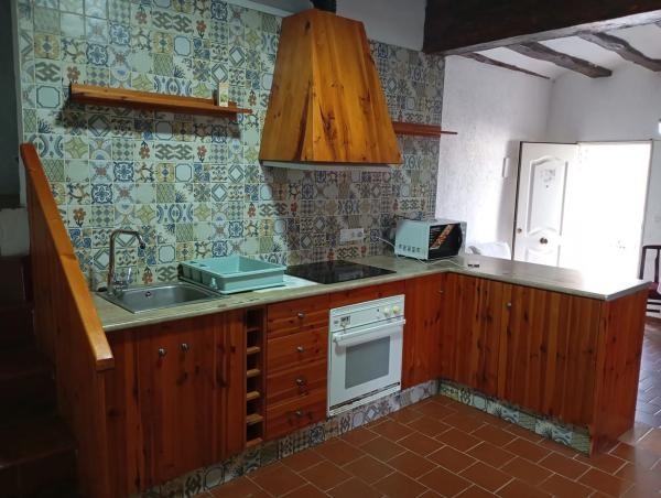 Chalet adosado en venta en CL RAVAL, 1 , Campo de Mirra photo 1