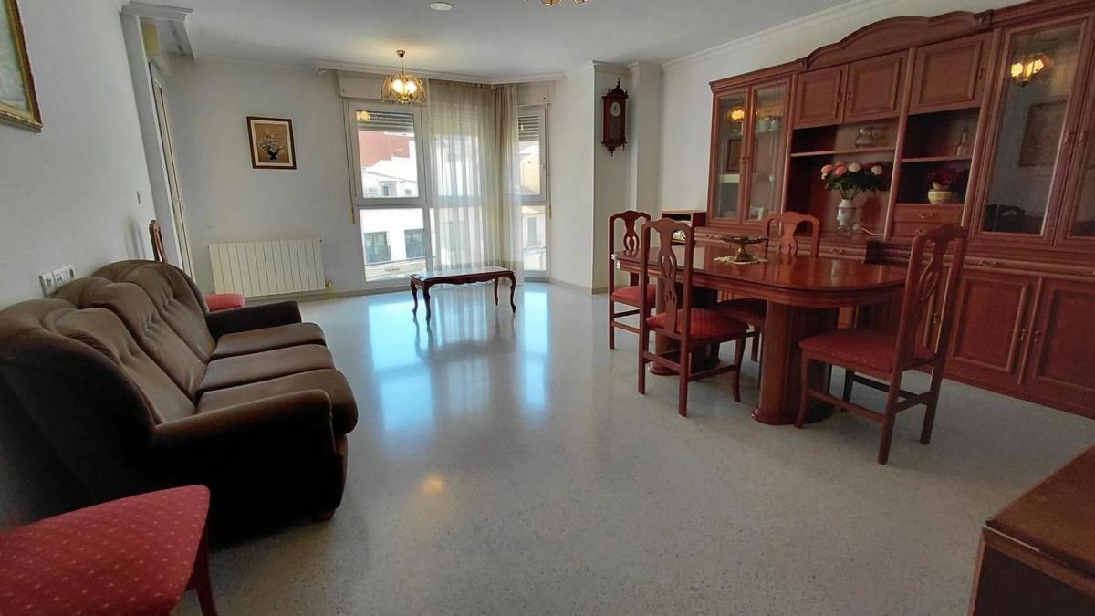 Venta de piso en El Carril - Paseo de Chapi, Villena
photo 1