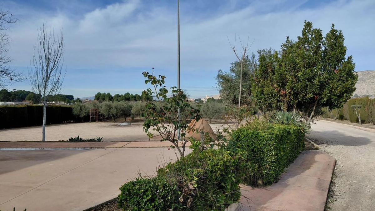 Venta de chalet independiente en Las Tiesas, Villena
 photo 4