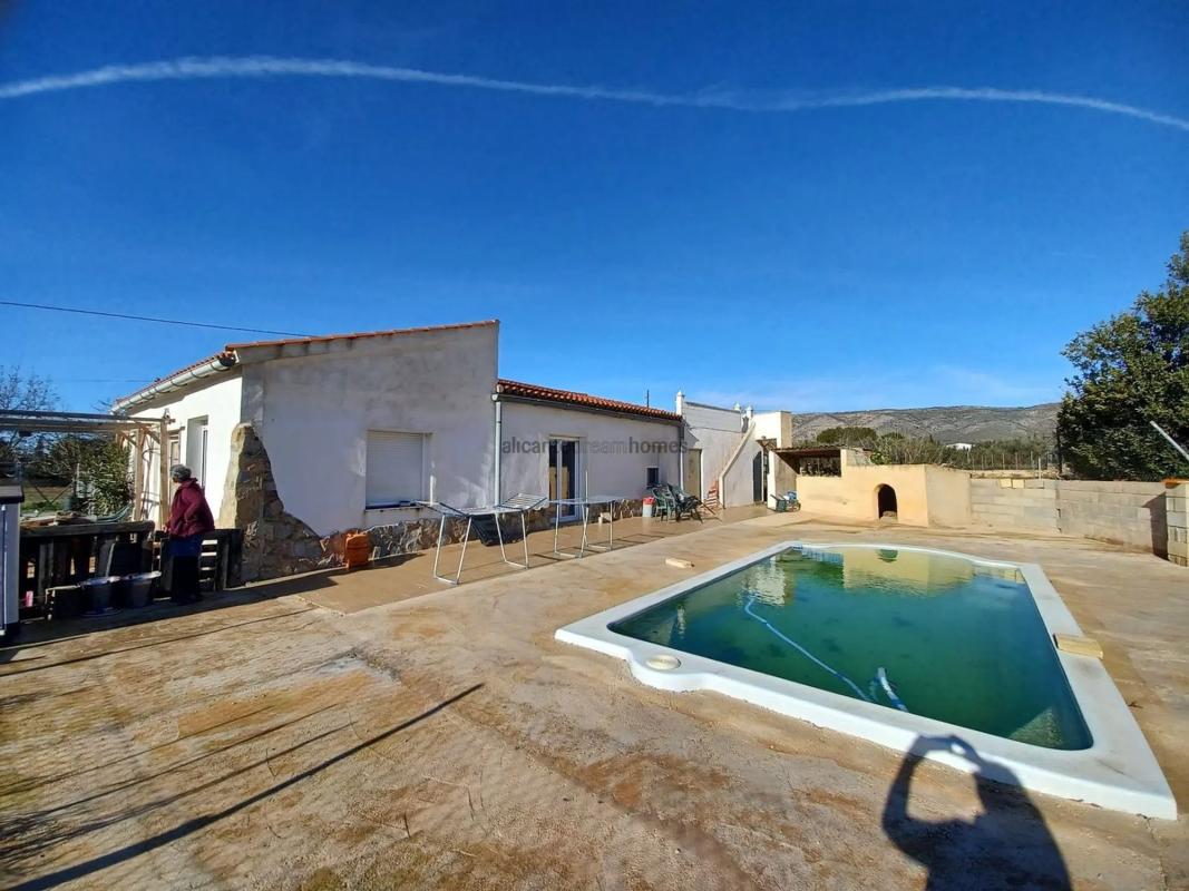 Venta de finca rústica en Beneixama , Beneixama photo 1