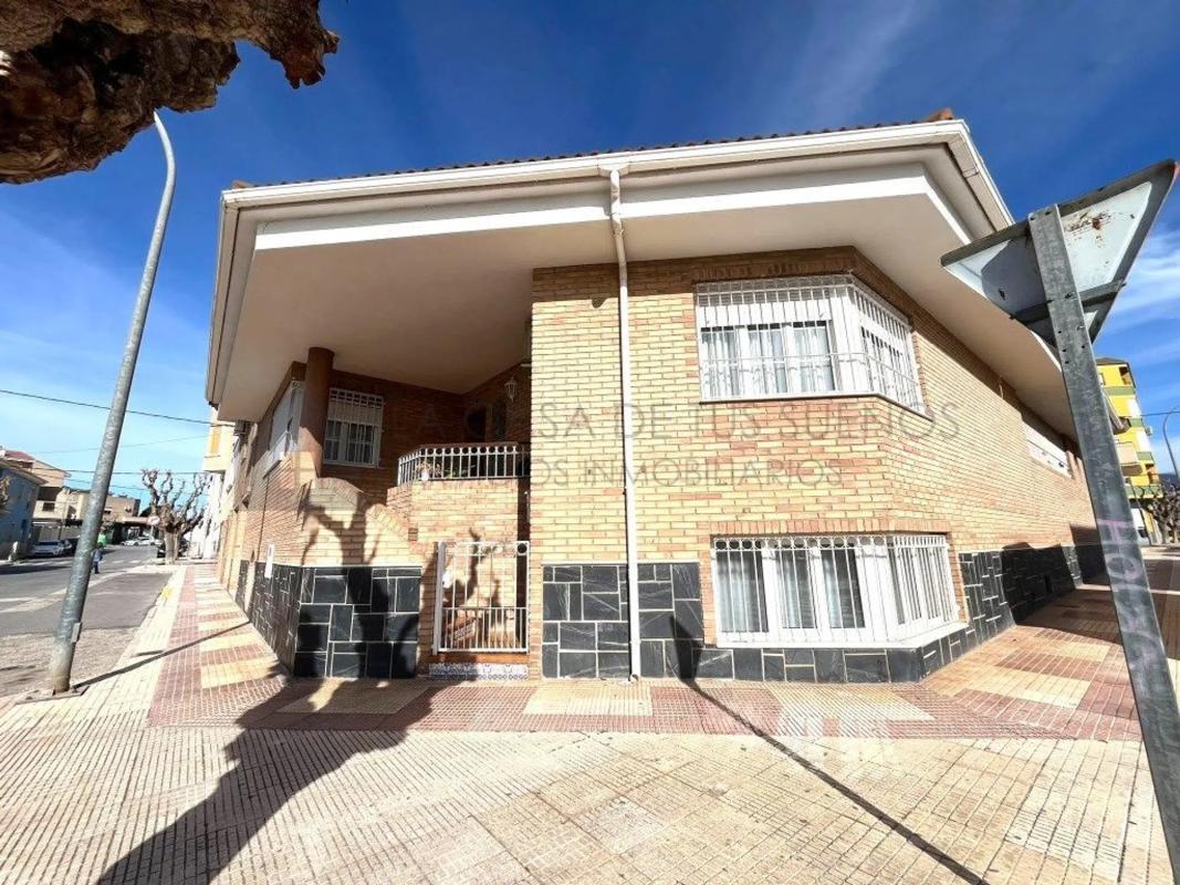 Venta de chalet independiente en Sax, Sax
photo 1