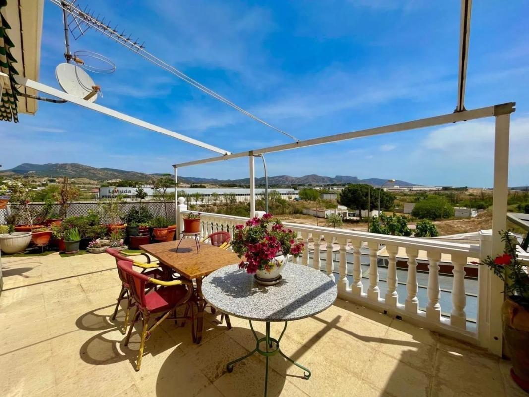 Sale of independent chalet in Sax, Sax
 photo 2