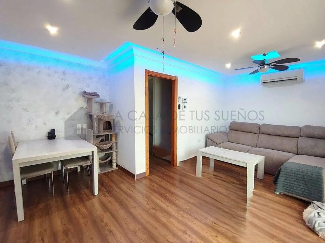 Venta de chalet adosado en Sax , Sax photo 1