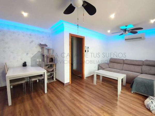 Chalet adosado en venta en  Sax , Sax photo 1