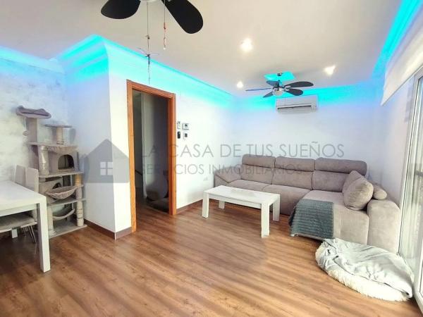 Chalet adosado en venta en  Sax , Sax photo 2