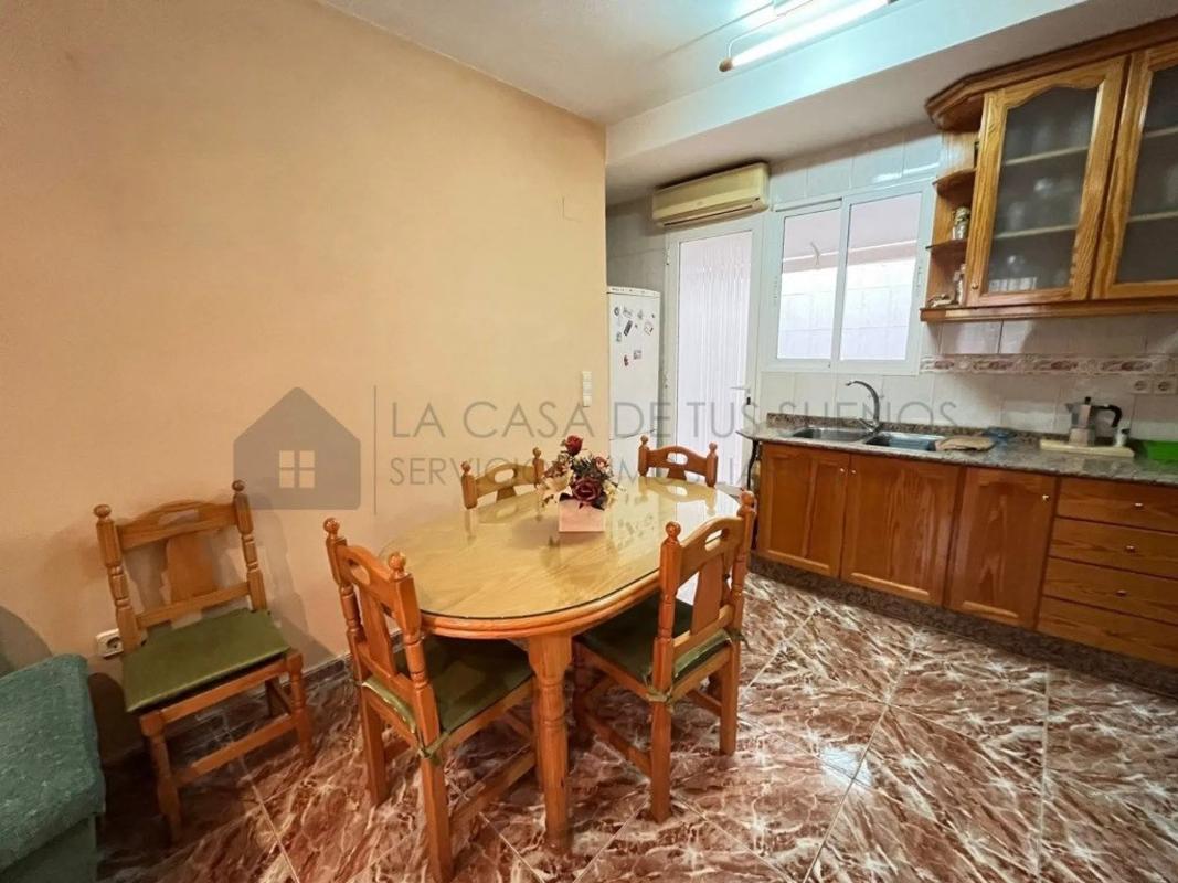 Sale of independent chalet in Sax, Sax
photo 3