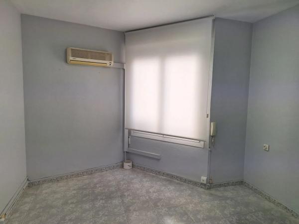 Sprzedaż mieszkania w Calle Joaquín María López, 21, Villena
 photo 3