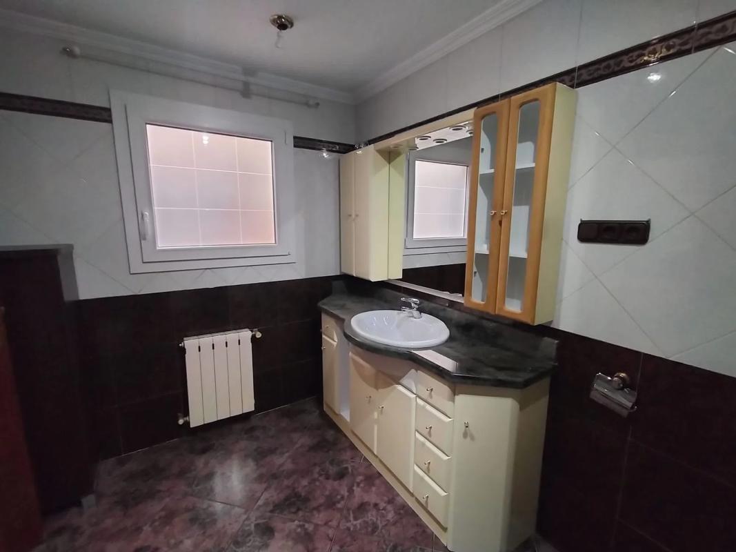 Sale of apartment in Calle San Bartolomé s/n, Villena
photo 5