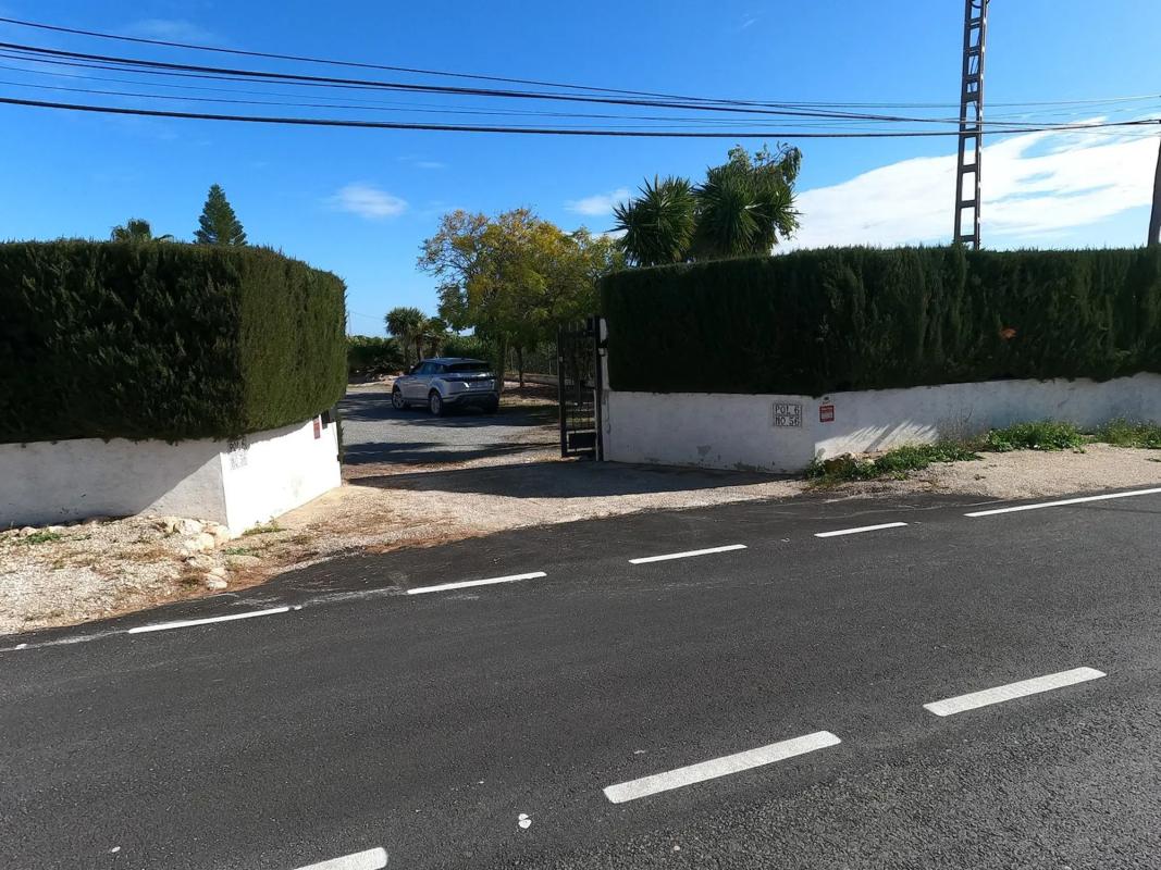 Sprzedaż niezależnego domku jednorodzinnego w Camino de San Cayetano, 56, Albatera photo 1