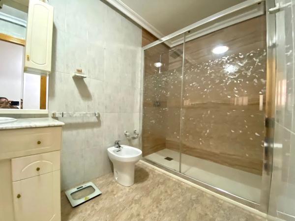 Продажа квартиры на Calle Gabriel Pérez, 12, Албате́ра
thumbnail 2