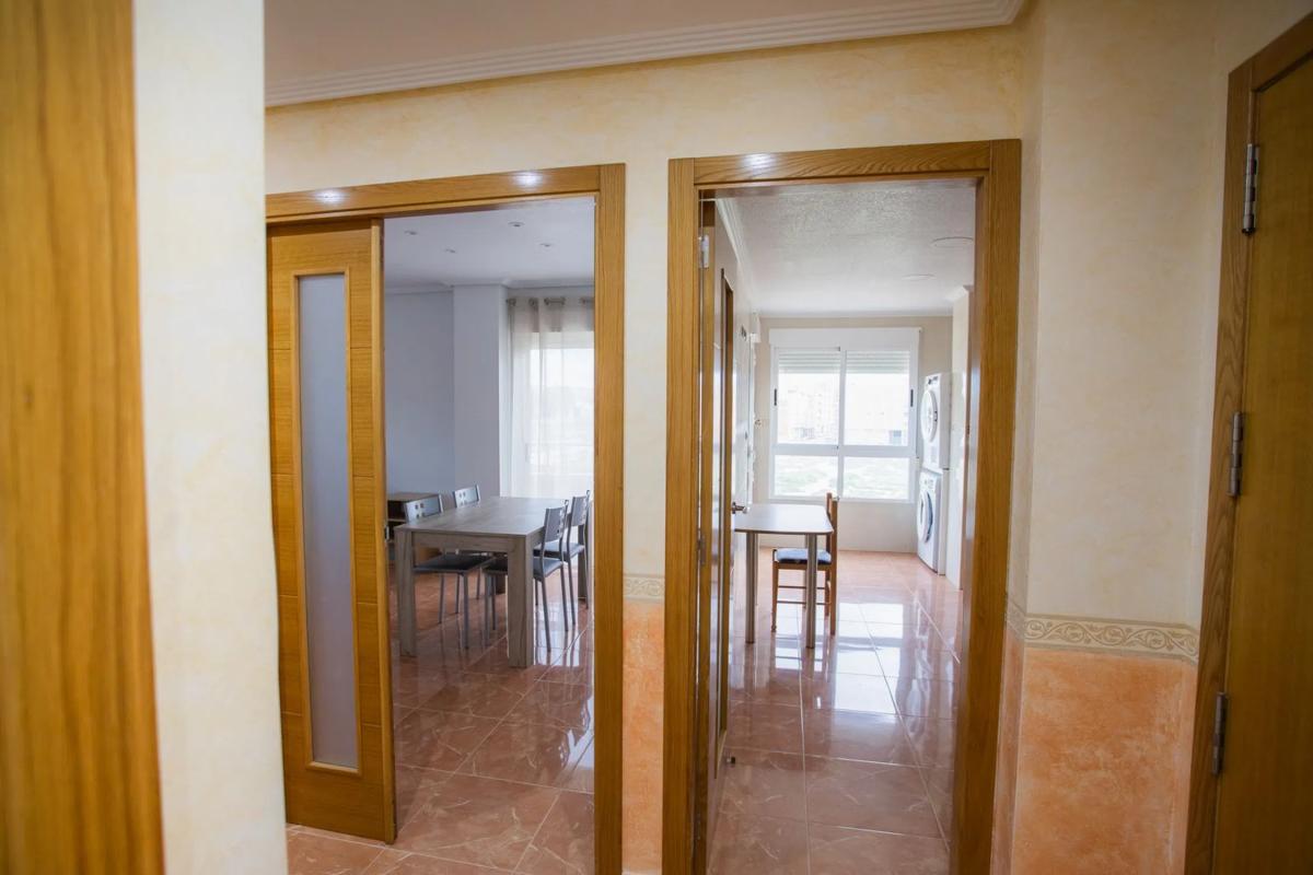 Продажа квартиры на Calle Oscar Esplá, 32, Албате́ра
photo 2