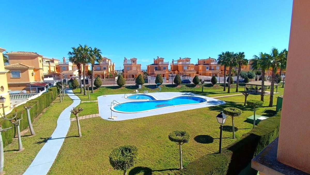 Продажа отдельного шале в  Algorfa, Алгорфа photo 5