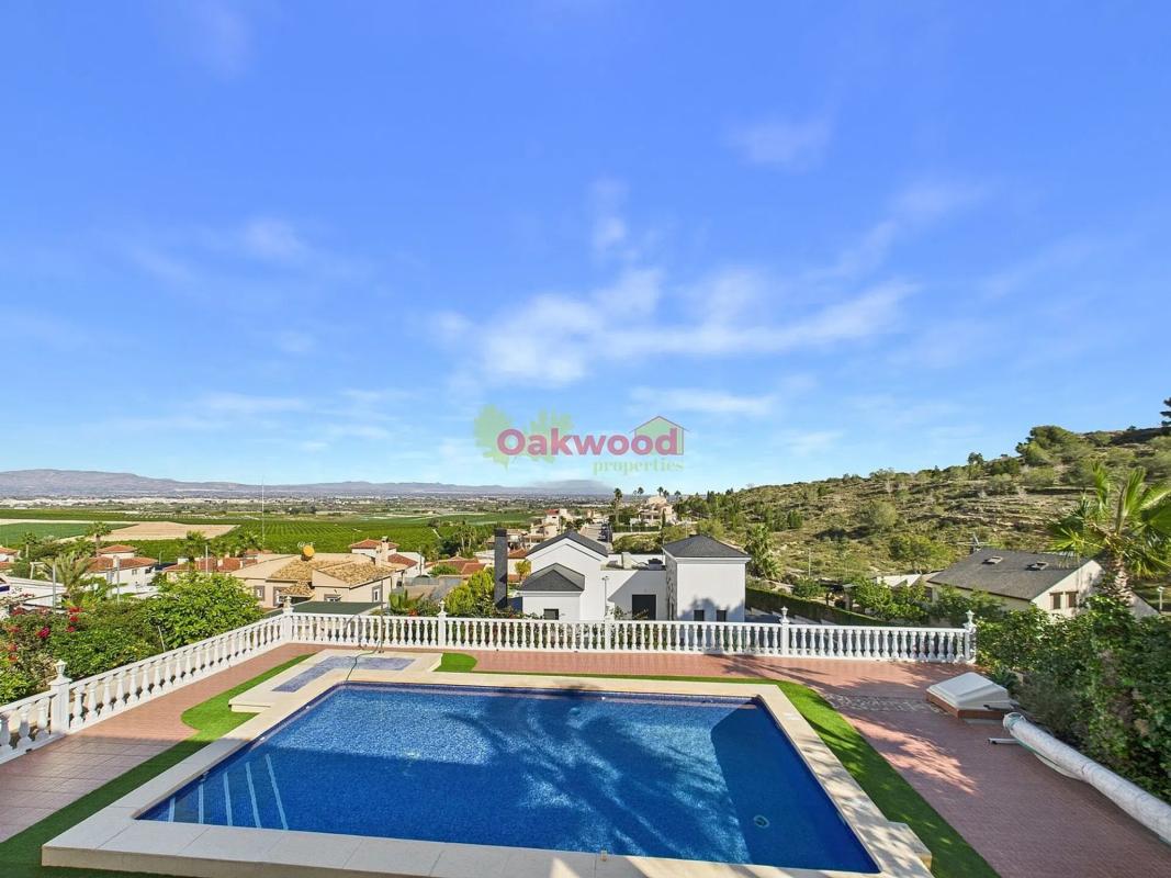 Продажа отдельного шале в Calle Estrella, Алгорфа photo 1
