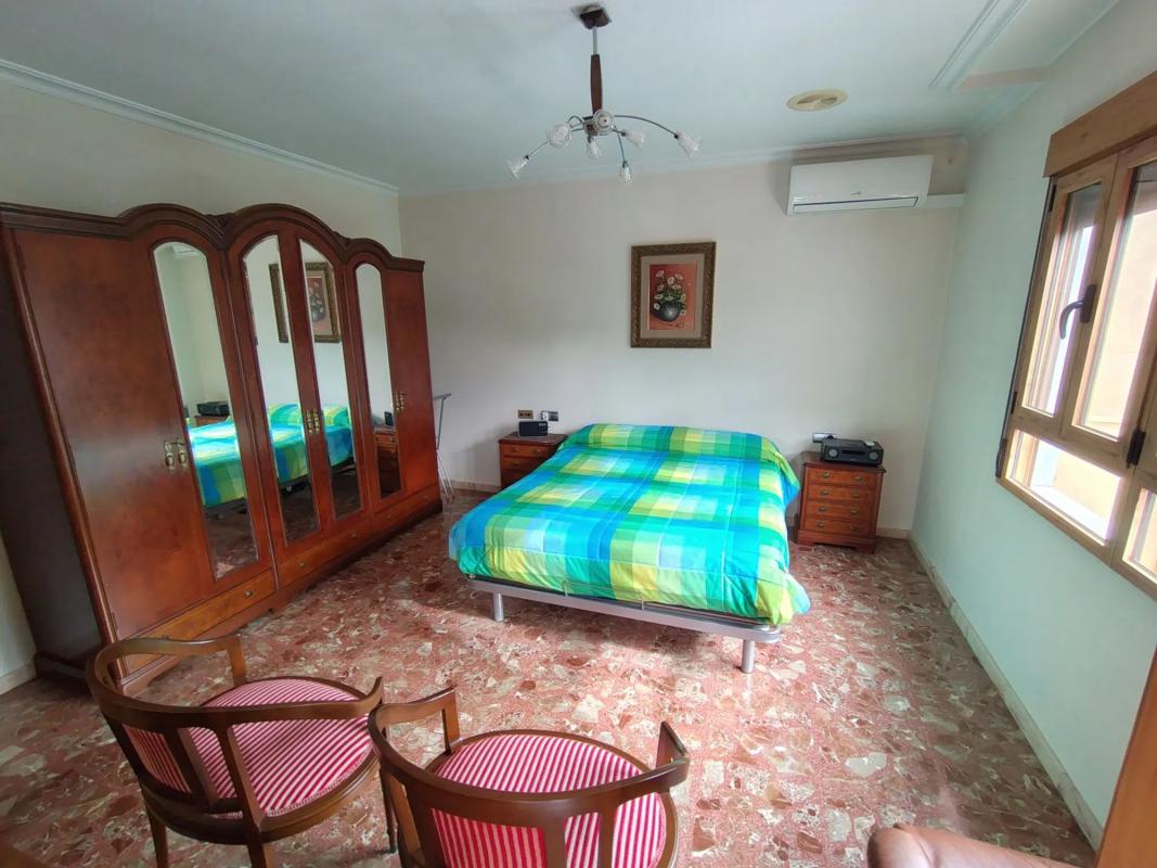 Sale of townhouse in  Calle San Jose , Almoradí photo 3