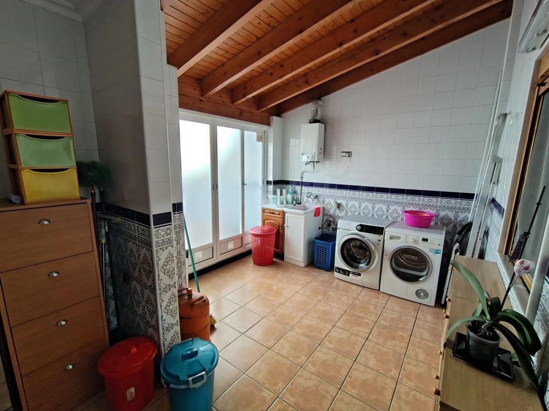 Sale of townhouse in  Calle San Jose , Almoradí photo 5