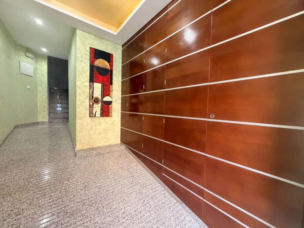 Продажа квартиры на Calle Constitución, Бенехусар
 photo 2