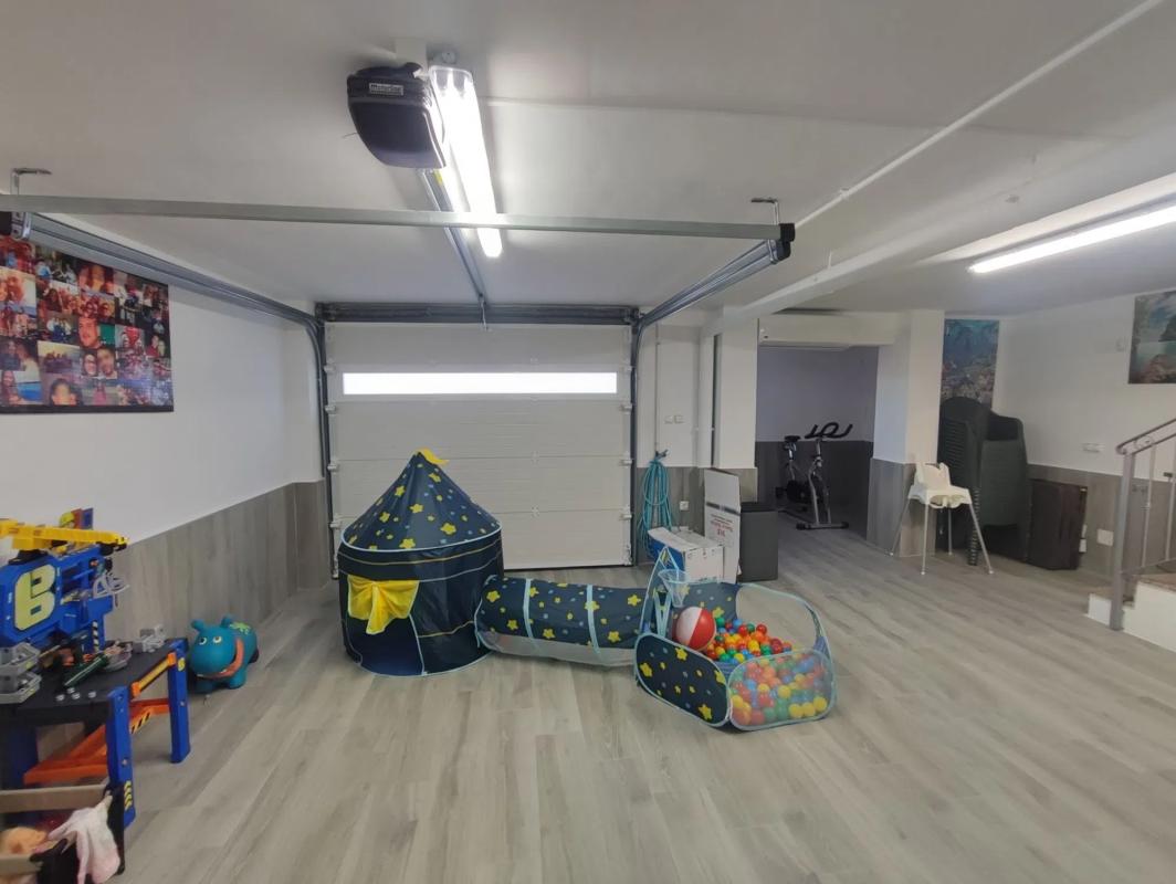Недвижимость на продажу и в аренду в Испании photo 2