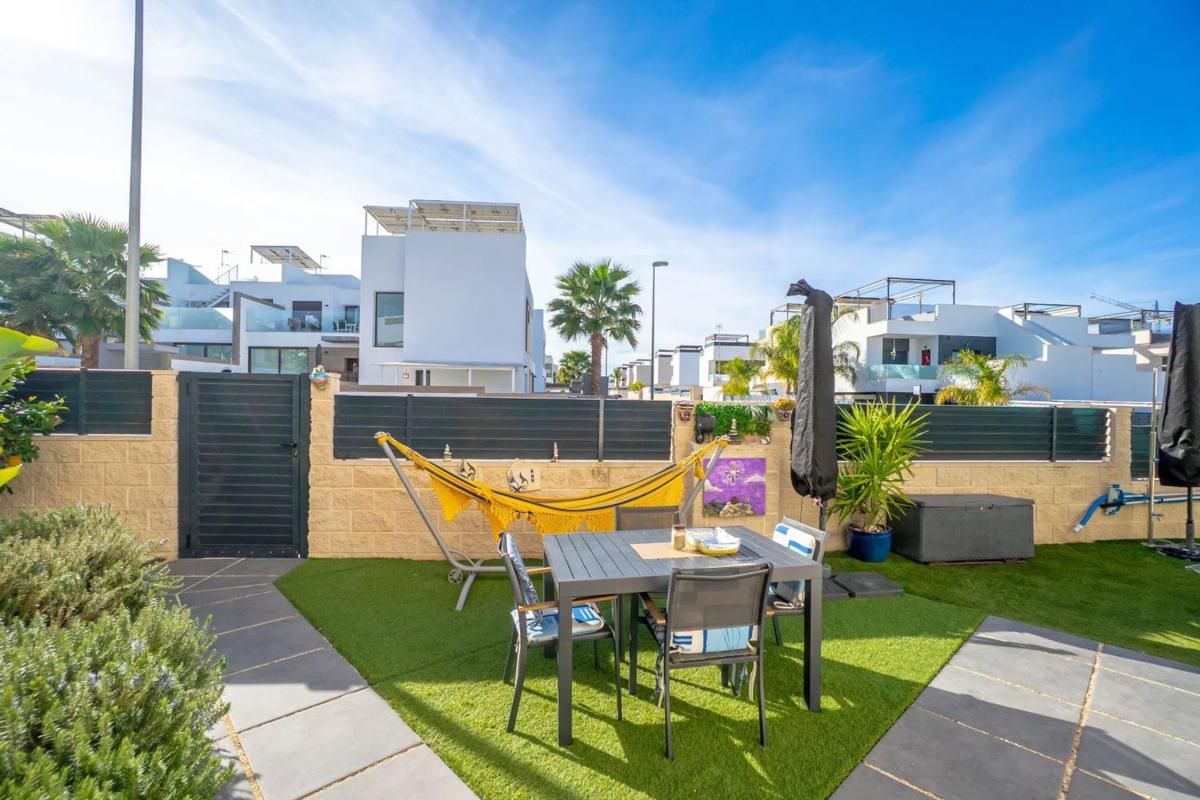 Sale of independent chalet in Calle Goya, 12, Benijofar
 photo 5