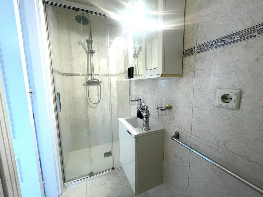 Venta de chalet adosado en  Calle Marie Curie , Benijofar photo 5