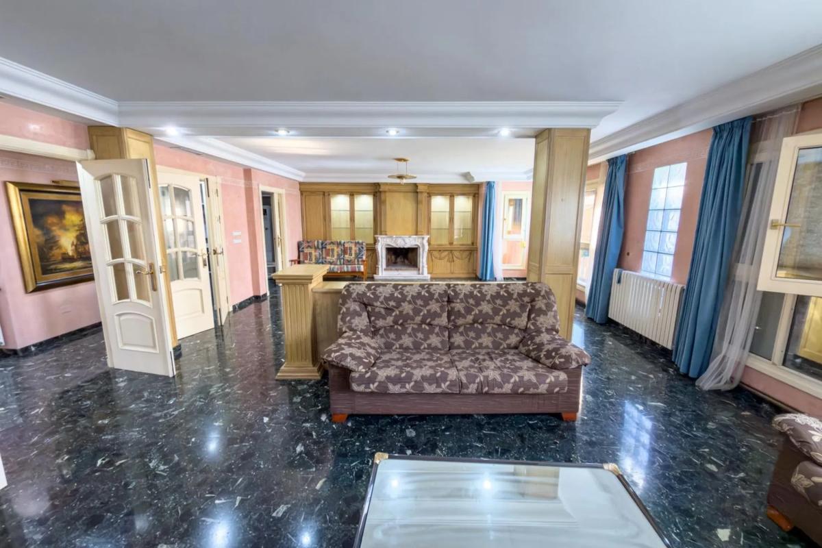 Продажа квартиры на Avenida libertad, Бигастро
photo 1