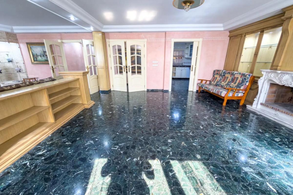 Продажа квартиры на Avenida libertad, Бигастро
photo 3