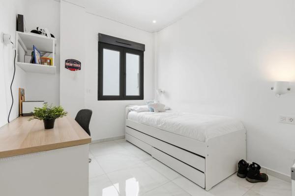 Chalet pareado photo 1