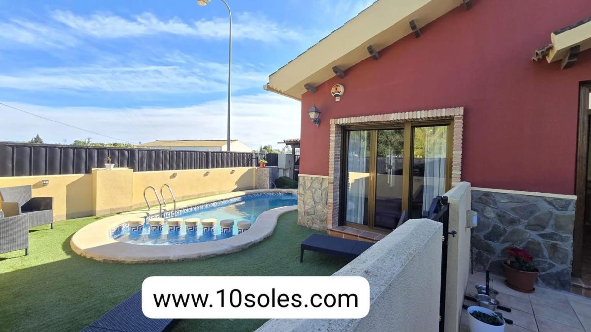 Venta de chalet independiente en Bigastro, Bigastro
 photo 3