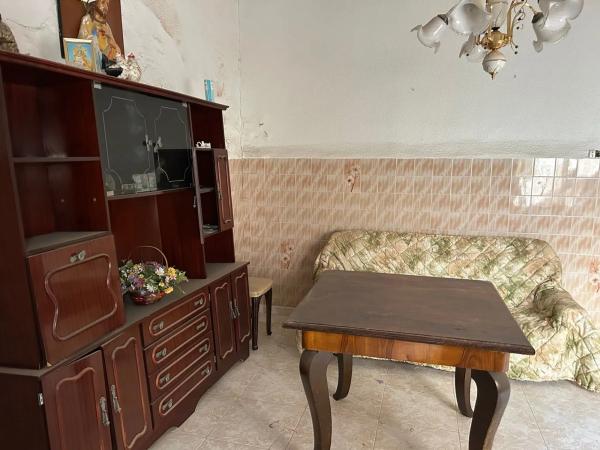 Chalet pareado en calle General Primo de Rivera thumbnail 2
